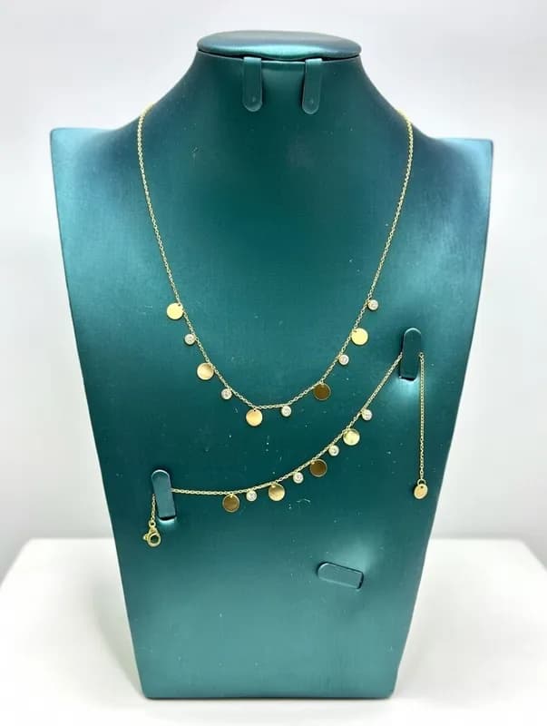 Набор украшений — ожерелье и браслет-0