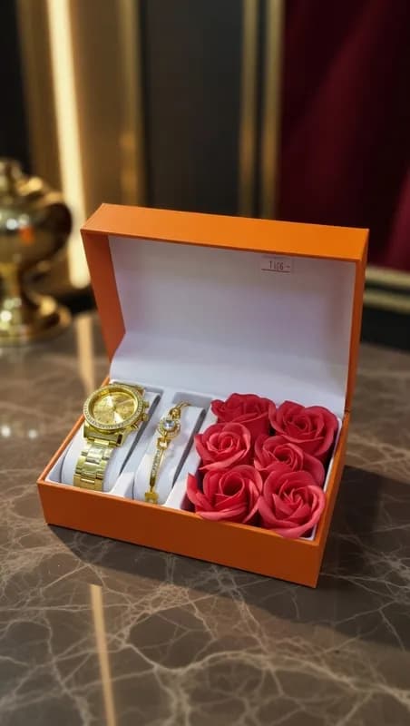 Подарочный набор — часы, браслет и розы-0