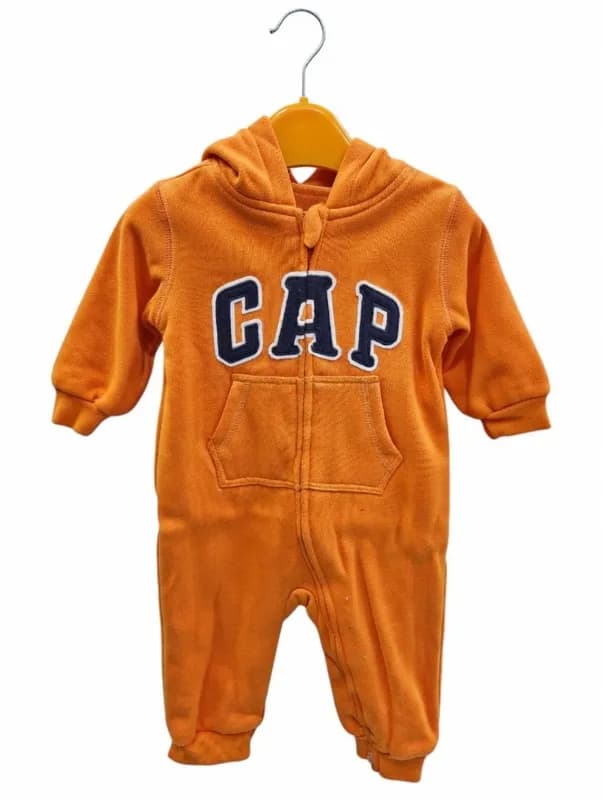 Комбинезон с капюшоном — тепло и стиль для малышей-3