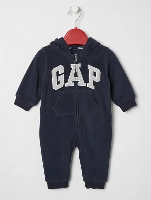 Комбинезон с капюшоном — тепло и стиль для малышей-0