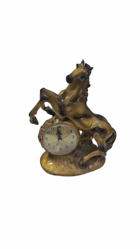 Настольные часы «Лошадь» - элегантный акцент для интерьера