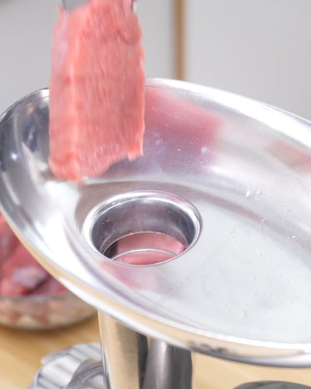 Электрическая мясорубка Sonifer SF‑5003 -5