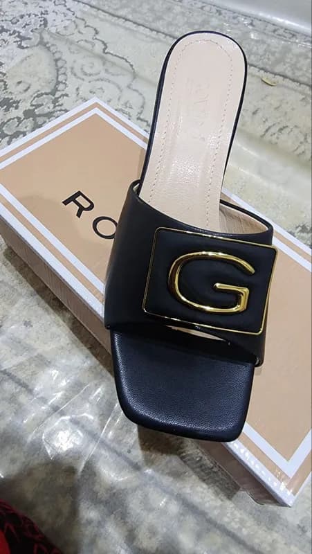 Женские шлёпанцы ROVIGO с пряжкой G, Турция