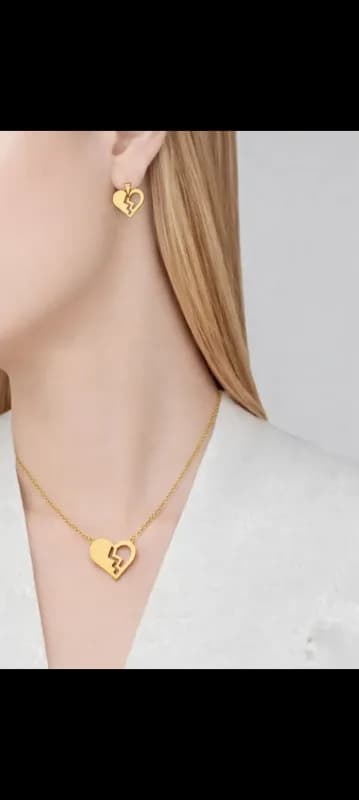 Набор украшений - подвеска и серьги-3