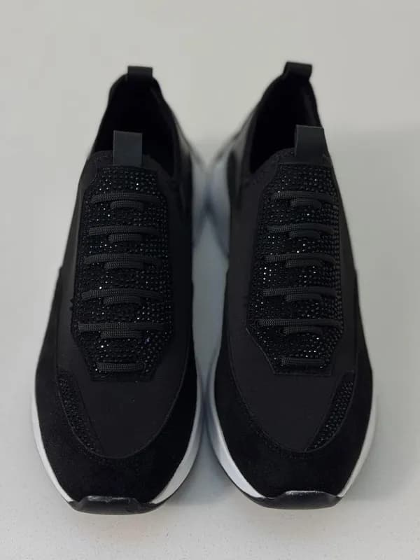 Женские кроссовки с чёрными стразами-4