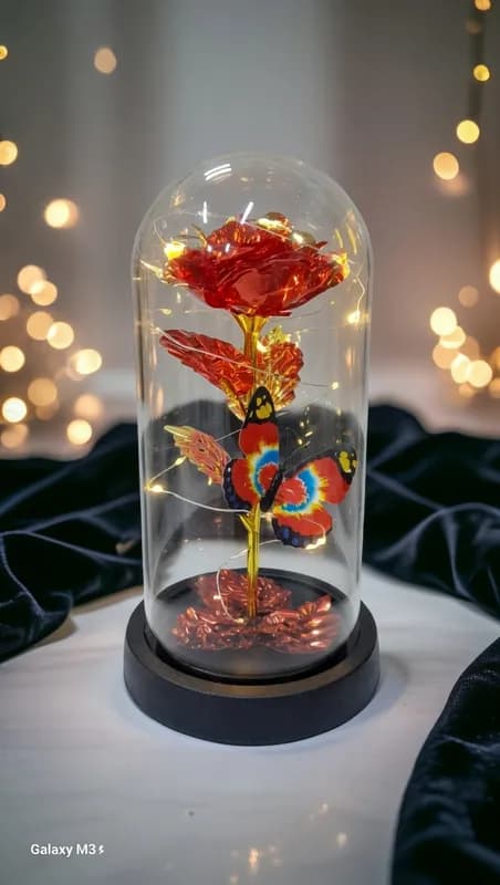 Волшебные розы в стеклянной колбе с подсветкой — символ вечной любви-3