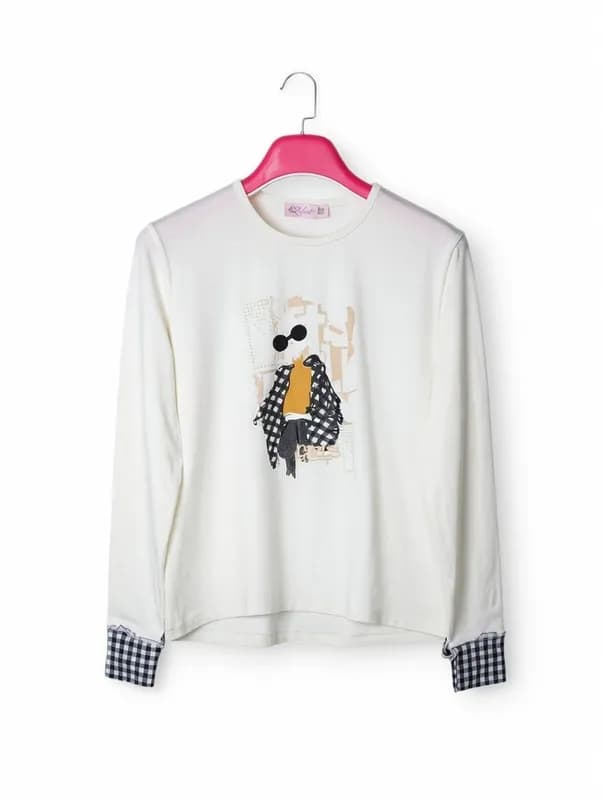 Лонгслив «Девочка в пальто»-0