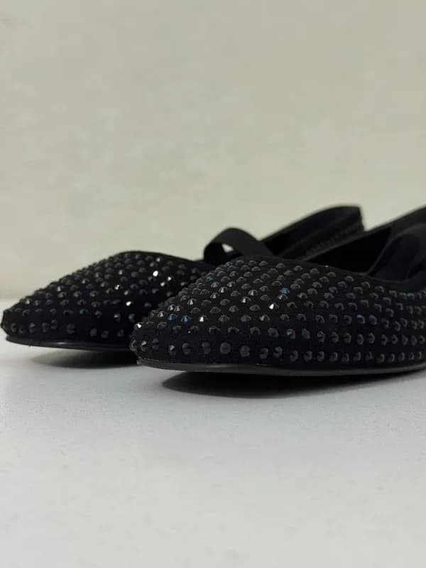 Женские балетки с чёрными стразами-2