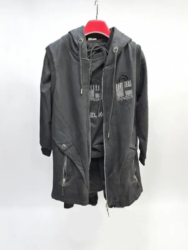 Детский спортивный костюм-6